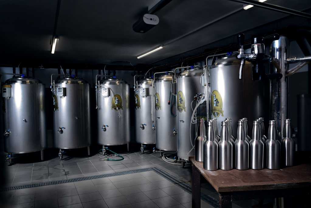 Пивоварня Courage Brewery (старое фото) Пивоварня Courage Brewery (старое фото)
